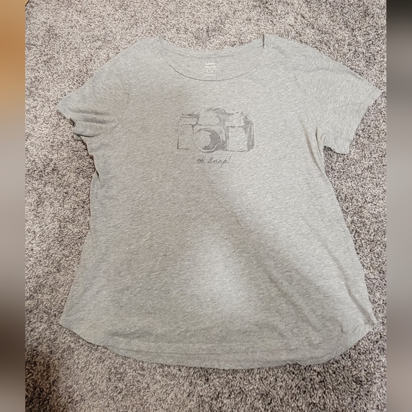 Old Navy Gray Camera Graphic Tee Size L - Picture 1 of 7